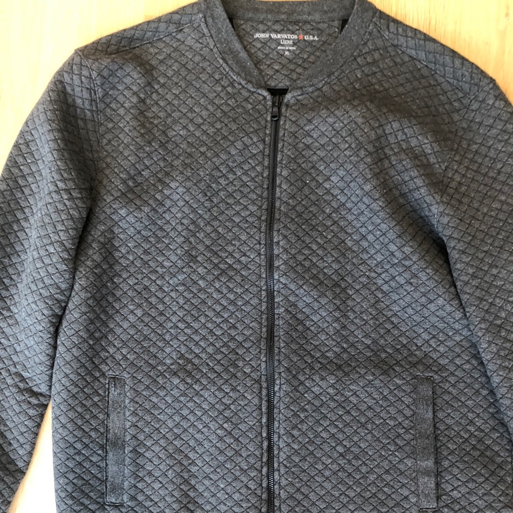 Men’s John varvatos quilted grey zip up XL